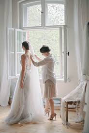 Bridal Fitting At Home Salon Hamburg Brautmode Abendkleider In Hamburg Eppendorf