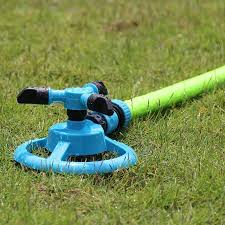 The best sprinkler for your lawn will be one that waters the entire area. Rotating Lawn Sprinkler Large Area Coverage Water Sprinklers For Lawns And Garde Ebay