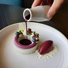 Un Chef Etoile Vous Apprend La Cuisine Gastronomique Dessert Gastronomique Cuisine Gastronomique Desserts A L Assiette
