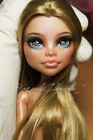 Роскошный ООАК Неферы де Нил от Raquel Clemente 2025