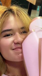 Amber Van Den Hoeven