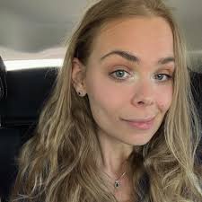 Lovisa Guttman (@Lovisaguttmans)