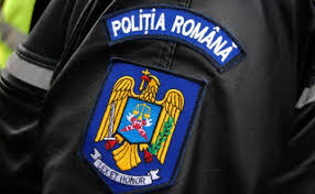 Nimeni nu este mai presus şi de această lege aflată în vigoare pe hîrtie? LoviturÄ Pentru PoliÈie In Vreme De Stare De UrgenÈÄ Nimeni Nu Este Mai Presus De Lege Bugetul Ro
