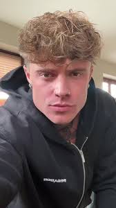 Video's van samuel (@dohmensamuel) met Overdrive hard techno mix