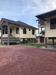 Le taman rogayah assure un service de navette aéroport moyennant des frais. Teratak Tok Wan 1 And 2 Kota Bharu View Deal Guest Reviews