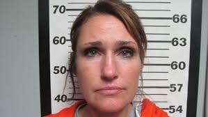 Belle woman faces charges in DWI crash in Belle