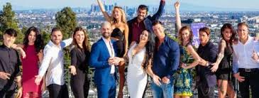 Barbara part en studio enregistrer son titre avec son producteur.a la villa, un nouvel ange fait son entrée. Les Anges 10 Sarah Van Elst Et Sarah Martins Ont Un Violent Clash Steven Debarque Replay De L Episode 56 Sur Buzz Insolite Et Culture