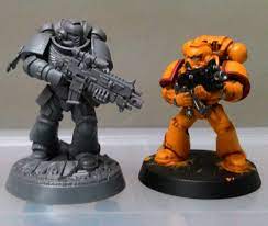 Space marines, have all their standard infantry on 32mm bases (though some older boxes still have 25mm included), with the exception of scouts. Kamil On Twitter Comparing The Height Of A Primaris Space Marine With A Tactical Marine Miniature Primarismarine Warhammer40k Spacemarine Https T Co H2mrg0jppx