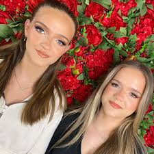 𝕄𝕠𝕣𝕘𝕒𝕟 𝕄𝕚𝕝𝕟𝕖 (@morganmilnemua) • Instagram photos and videos