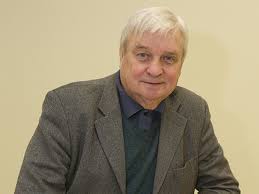 Работал на ленинградском телевидении, ленинградской студии документальных фильмов. Ub2lv6c Byy 8m