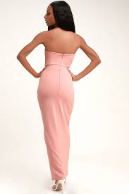 Ad After Hours Blush Pink Strapless Ruffled Maxi Dress Lulus The Lulus After Hours Blush Pink Strap V 2020 G Platya Naryady Dlya Vypusknogo Platya Dlya Gostej Svadby