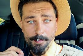 Onur Tuna: la tierna fotografía del actor de Pecado original y Doctor  Milagro con su novia Yasemin Yazıcı | Telenovelas turcas | MAG | EL  COMERCIO PERÚ