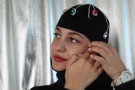 Beaded Full Face Mask