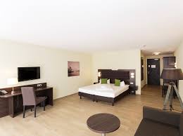 Wir geben ihnen einen überblick an passenden wohnungen in ihrer wunschstadt, von privat und von maklern. Hotel Am See Grevesmuhlen 65 Empfehlungen