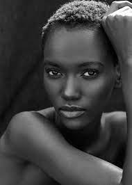 Jaychoh Photography Specializes In Fashion And Editorial Photography And Is Available For All Sorts Black And White Models Portrait Editorial Fashion Portrait