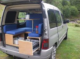 Gacherieu 23 mai 2020 à 14 h 36 min recherche un iveco aménagé châssis court ( 2 places) occase modèle récent. Resultats De Recherche D Images Pour Berlingo Camper Fourgon Amenage Camping Car Petit Fourgon Amenage Vehicule Amenage