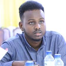 DEG DEG: Senator Ilyaas Badal Gaboose oo isku dhiibay Ciidanka amaanka ee  Jubaland Ilyaas Badal Gaboose ayaa isku dhiibay Taliska Nabad Sugidda ee  Maamulka Jubaland kadib markii sida la sheegay uu ka