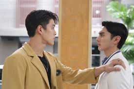 เขาทำใจนางให้เปลี่ยน เปลี่ยนแปรไป จากใจ เพราะใจเจ้าทำให้เศร้า บอกความจริงฝาก. Omvvqcbnpd0osm