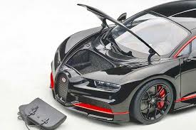 Autoart Bugatti Chiron 1 18 Bugatti Chiron Bugatti Car Model