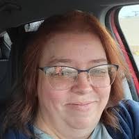 Tamara Storey's Instagram, Twitter & Facebook