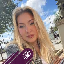 Mi nombre es Ángela