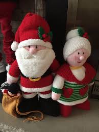 4.5 out of 5 stars. I Made This Santa And Mrs Claus For Our Christmas Decorations Years Ag Christmas Knitting Patterns Free Christmas Knitting Projects Christmas Knitting Patterns