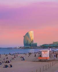 Avec les principaux sites touristiques à proximité, l'hôtel 3 étoiles hotel moderno bcn est situé au cœur de las ramblas, bordé de boutiques, bar et restaurants et à proximité de tous les hauts lieux culturels de la ville. Ab Apartment Barcelona Home Facebook