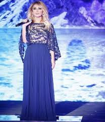 نوال الزغبي ت شعل المسرح بـ6 فساتين م ذهلة من زهير مراد Evening Dresses Long Navy Blue Prom Dresses Prom Dresses Blue