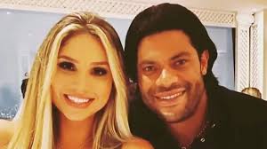 Everything you need to know about Hulks wife who is his ex-lovers niece -  The Mirror