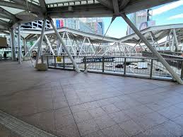 May 26, 2021 · 大阪、兵庫、京都3府県は26日、5月31日を期限とする新型コロナウイルスの緊急事態宣言を再延長するよう政府に共同で要請した。大型商業施設に. å¤©çŽ‹å¯ºé§…å'¨è¾ºã®å•†æ¥­æ–½è¨­ãŒè‡¨æ™‚ä¼'æ¥­ ç·Šæ€¥äº‹æ…‹å®£è¨€ã§ ã‚ã¹ã®çµŒæ¸ˆæ–°èž