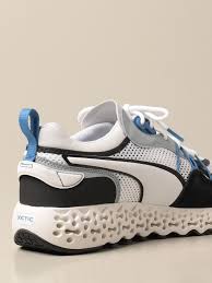Sowohl in der freizeit als auch beim training setzen frauen schon lange auf dynamische schuhmodelle, die sie bei jeder bewegung unterstützen. Puma Schuhe Herren Sneakers Puma Herren Weiss Sneakers Puma 373529 Giglio De