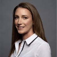 Jenn Muller's Instagram, Twitter & Facebook