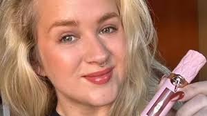 Brit couple stranded in Bahamas after boat struck by lightning bolt in  hurricane zone