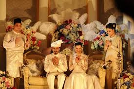 Wahyudin osborn 1 year ago. Syahira Perkahwinan Masyarakat Melayu
