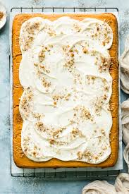 Cream cheese and pumpkin pie come together to take the thanksgiving classic and give it a delightful and delicious swirl. Easy Pumpkin Pie Cake No Spoon Necessary