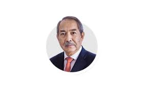 Pengarah urusan dan ketua pegawai eksekutif tabung haji (th), datuk seri zukri samat menjelaskan tiada pendeposit yang mengeluarkan wang ekoran isu melanda th ketika ini. Th Lantik Mohammed Nor Pengerusi Zukri Ketua Pegawai Eksekutif