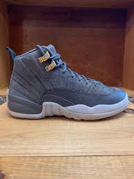 Super Clean Gently Used Vnds 9 5 10 Condition No Rips Or Tears No Stains Comes From A Smoke Free Home Original Box Not Incl Inside Shoes Suede Air Jordans