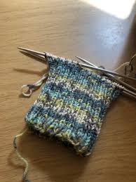 You would love to keep your feet warm with these socks during winters. Knitted Tube Socks Bead Yarn Spatula