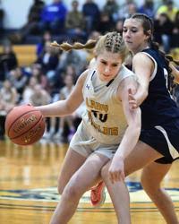 H.S. Girls Basketball: Eagles honor seniors by cruising to win