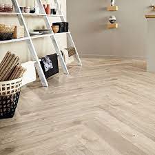 Buy Amtico Spacia Sun Bleached Oak Herringbone Best Price Vincent S In 2020 Amtico Flooring Luxury Vinyl Tile Flooring Amtico