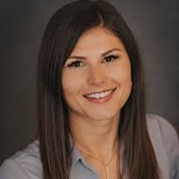 Elise Shaffer's Instagram, Twitter & Facebook