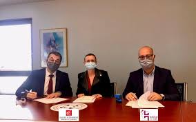 Capitaine banque détaille les frais bancaires de la banque mutualiste. Ido7nlca 2sy3m