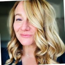 Congratulations, Jacqueline Guichelaar,