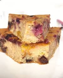 Cake Aux Prunes Et Chocolat Un Gateau Sain Et Gourmand Sans Matieres Grasses Et Sans Sucre Ajoute Recette A Retrouver Sur Mon Compte Instagram Celia Dieteti In 2020