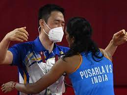 In response to a question on which famous stranger would she would like to have breakfast with and why, sindhu said: Jf8pfuxrrgwqbm