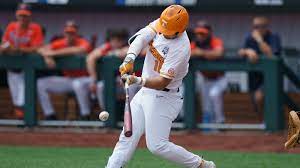2 Vols Fall In College World Series Opener 6 0 University Of Tennessee Athletics