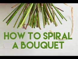 How To Make A Bouquet Using The Spiral Method Making A Bouquet Bouquet Spiral