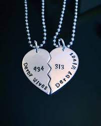 Derby Wife Necklace Derby Wife Gift Derby Wives Best Friends Necklace Hrtderbsal01 Derby Wife Wife Necklace Gifts For Wife