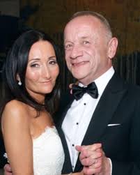 Broken hearted to share news of the passing of my beloved brother Nick.  Father, husband, brother, son, uncle, cousin and friend