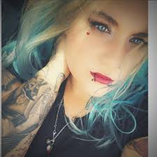 My dad died 6/25/21 and we were so close.. my mom is doing good since.. my  question is how do you remember or honor his date of death? Or what have you